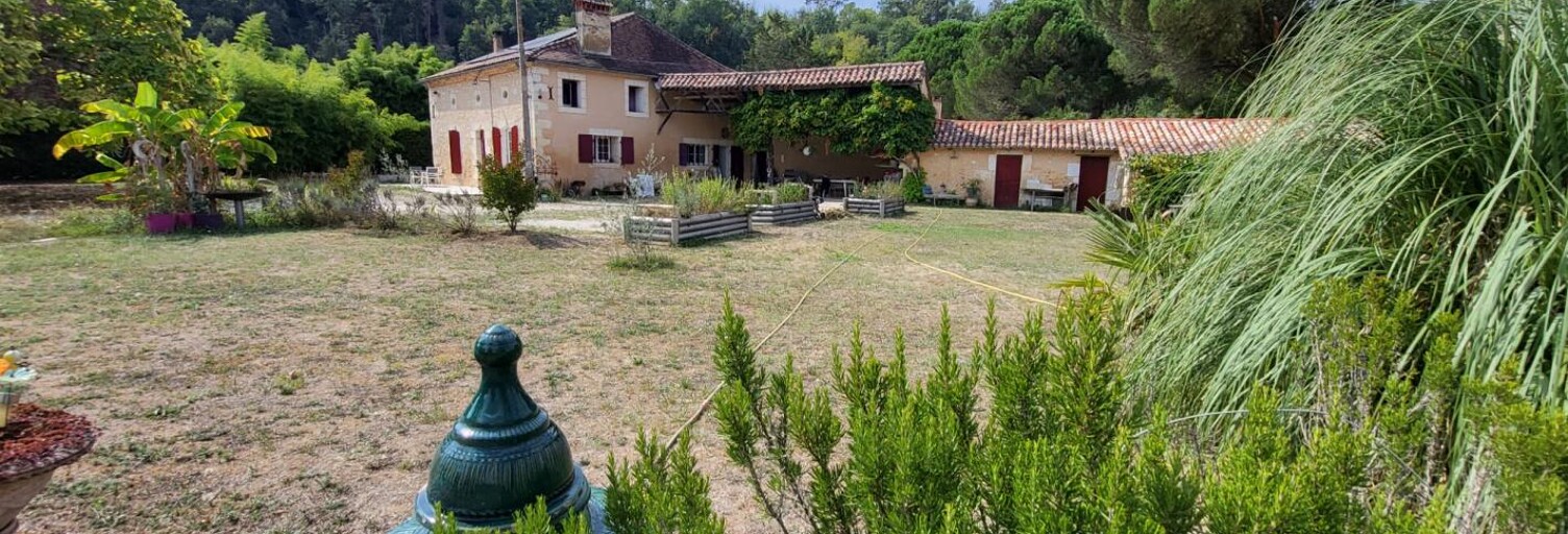 Maison 8 Pièces 175 m² à vendre à Neuvic (24190)