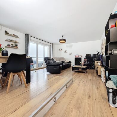 Appartement 4 pièces 215000 €