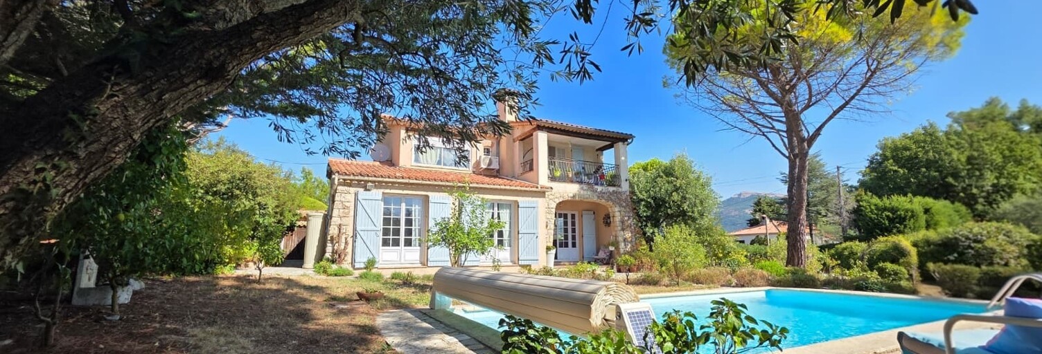 Maison 5 Pièces 110 m² à vendre à Châteauneuf-Grasse (06740)