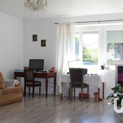 Appartement 5 pièces 384000 €