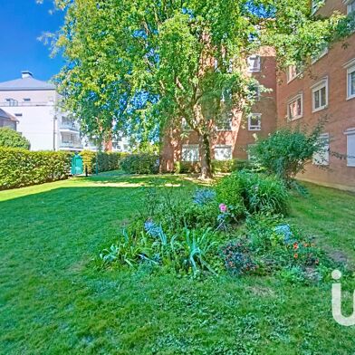 Appartement 5 pièces 384000 €