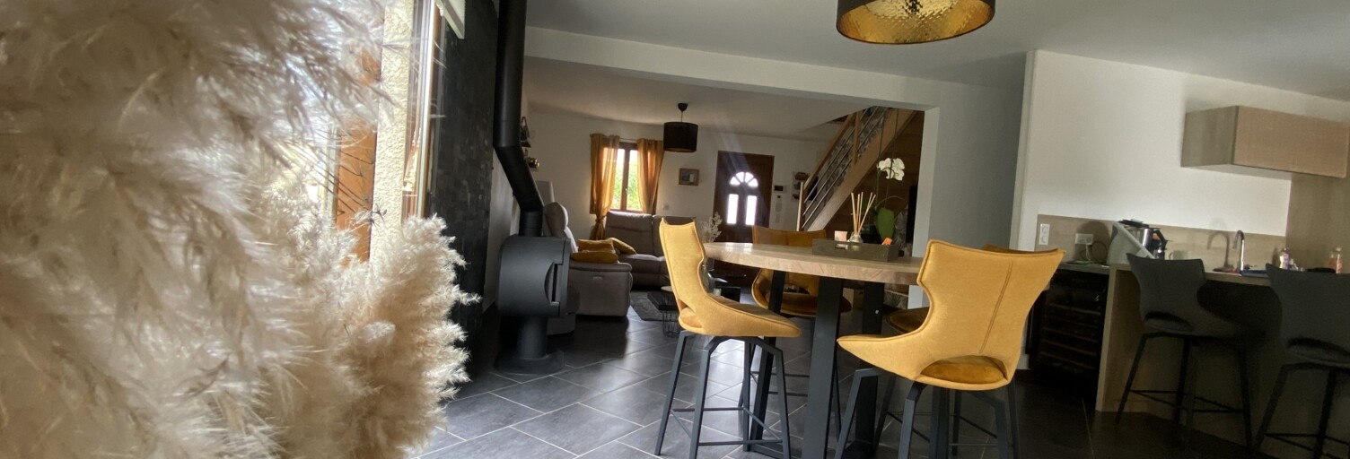 Maison 7 Pièces 155 m² à vendre à Cliron (08090)