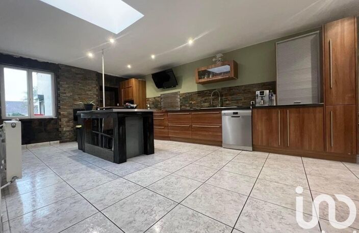 Vente Maison/villa 8 pièces — photo 5