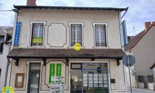 Maison 14 Pièces 190 m² à vendre à Commentry (03600)