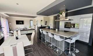 Maison 6 Pièces 185 m² à vendre à Geyssans (26750)