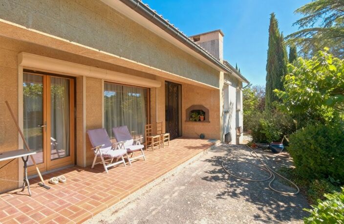 Maison familiale à vendre 7 pièces FUVEAU (13) — photo 2
