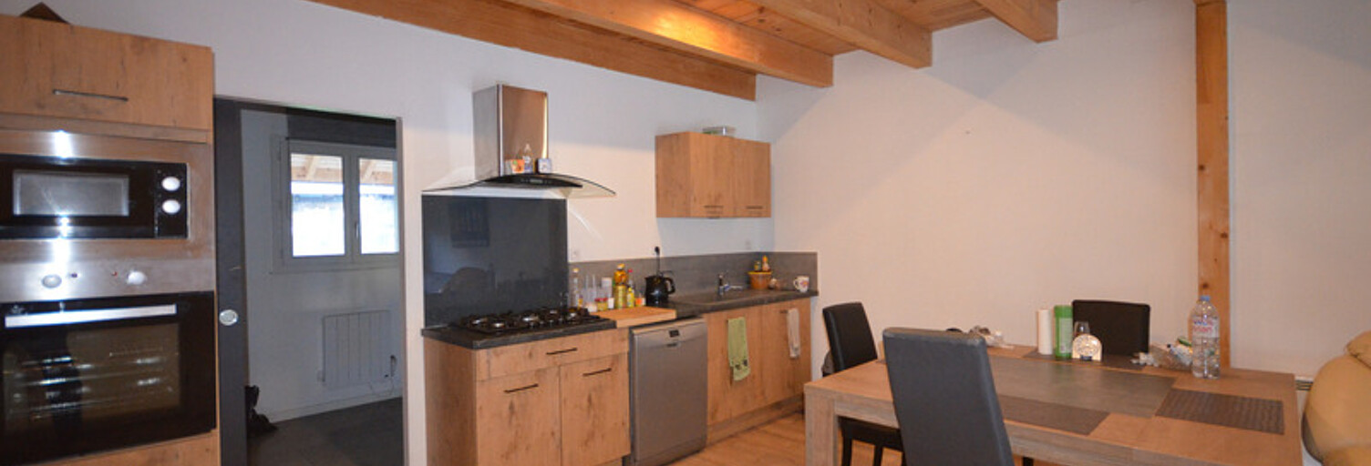 Maison 7 Pièces 216 m² à vendre à Ugine (73400)