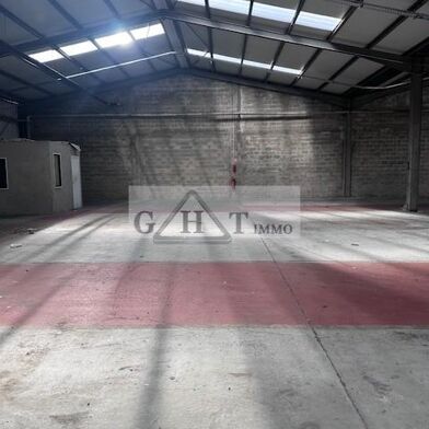 Local industriel  6500 €