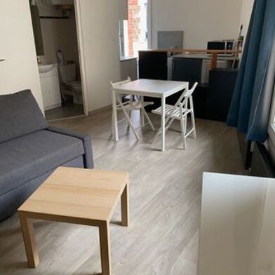 Appartement 1 pièces 380 €