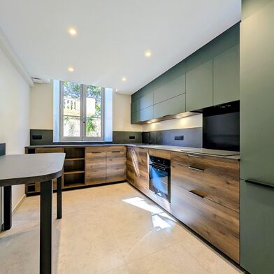 Appartement 4 pièces 549000 €