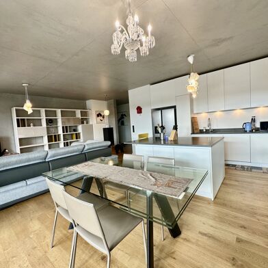 Appartement 5 pièces 545000 €