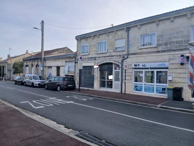 Local Commercial ou Professionnel 102m2 — photo du bien