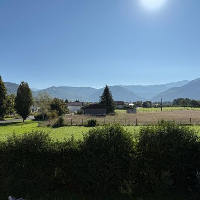 Appartement 3 pièces 254600 €