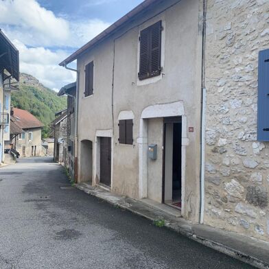 Maison 4 pièces 150000 €