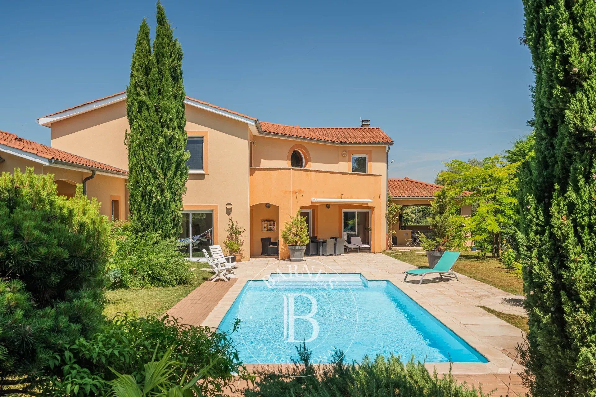 Maison V T9
