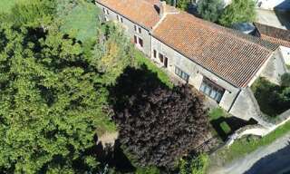 Maison 7 Pièces 183 m² à vendre à Villefagnan (16240)