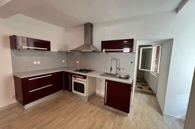 Maison 5 pièces 775 €