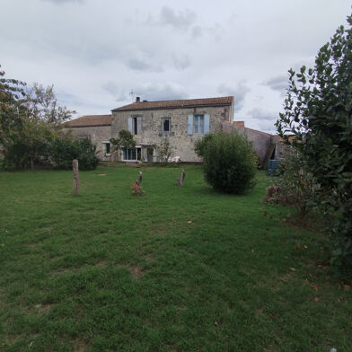 Maison 10 pièces 365750 €