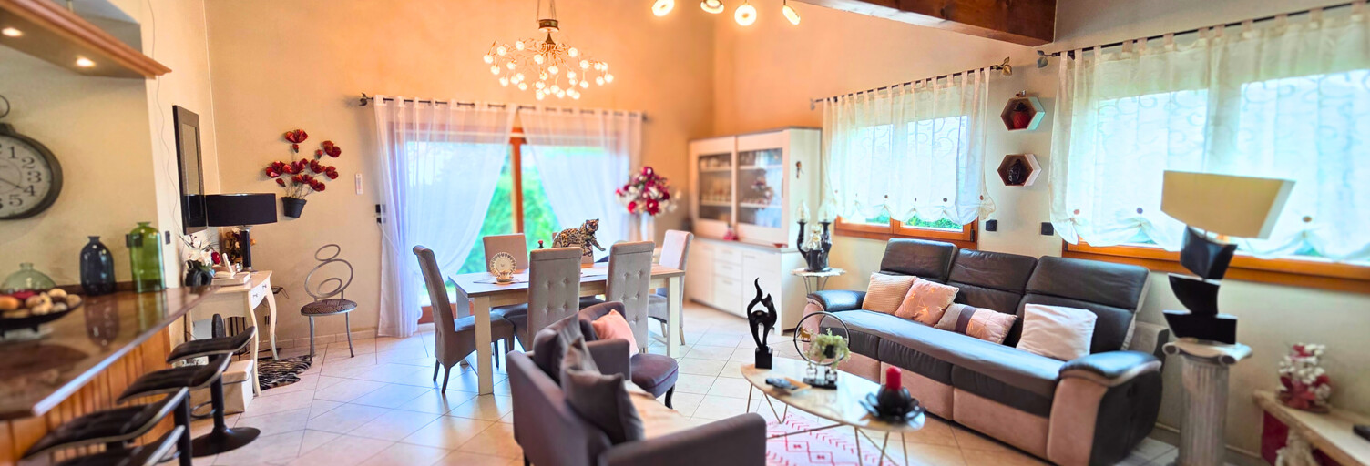 Maison 5 Pièces 197 m² à vendre à Cluses (74300)