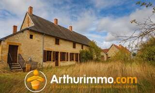 Maison 10 Pièces 386 m² à vendre à Baugy (18800)