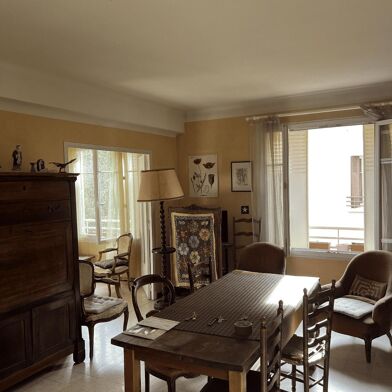 Appartement 4 pièces 300000 €