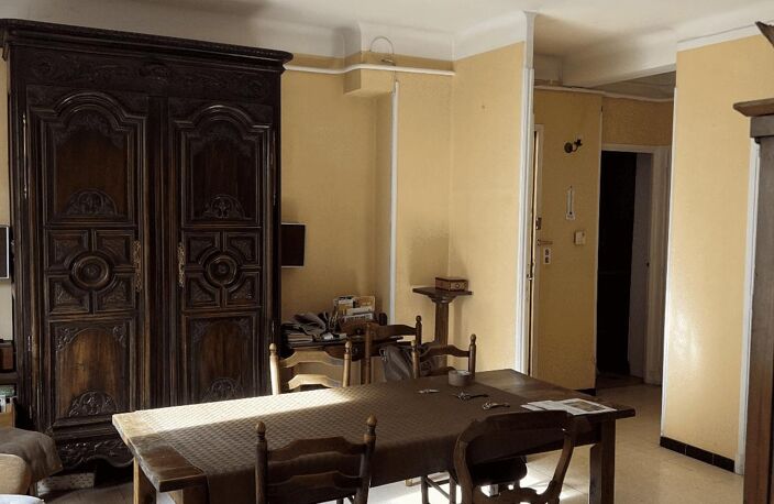 Vente appartement 4 pièces 83 m² Aix-en-Provence (13090) — photo 2