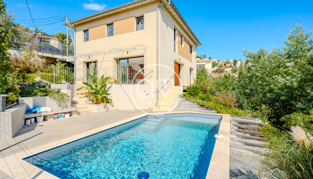 Villa / Maison 4 pièces  à vendre Hyères 83400