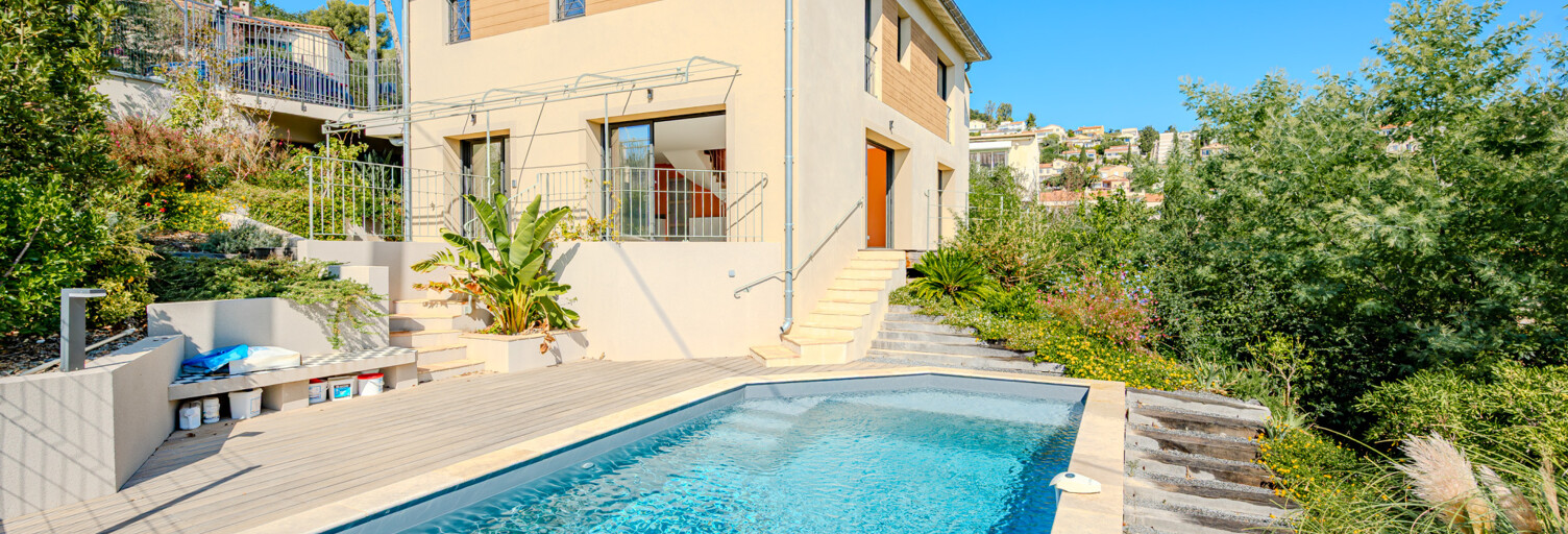 Maison 4 Pièces 155 m² à vendre à Hyères (83400)