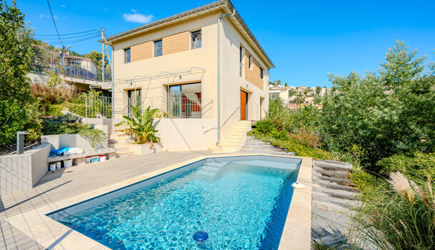 Villa / Maison 4 pièces  à vendre Hyères 83400