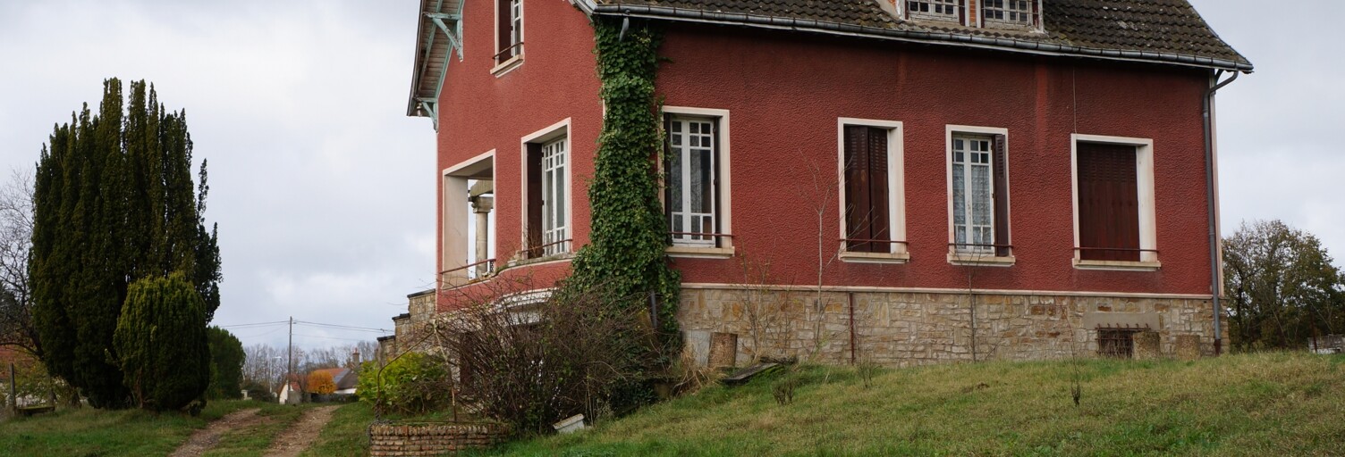 Maison 7 Pièces 145 m² à vendre à Villeneuve-sur-Allier (03460)