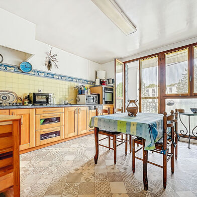 Appartement 5 pièces 229000 €