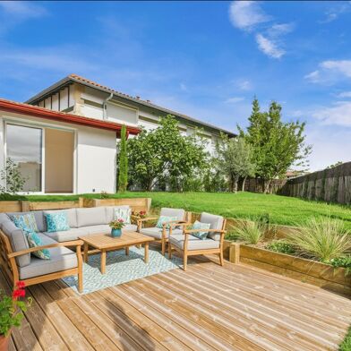 Maison 7 pièces 1050000 €