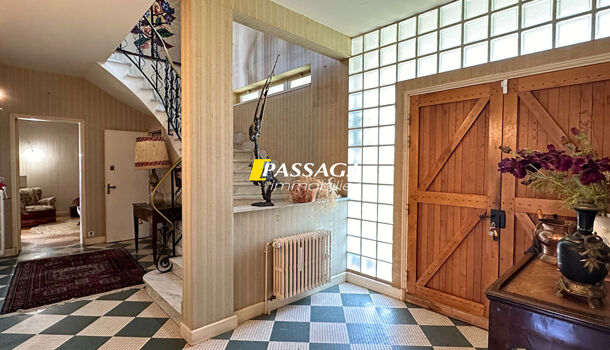 Villa / Maison 11 pièces  à vendre Rignac 12390