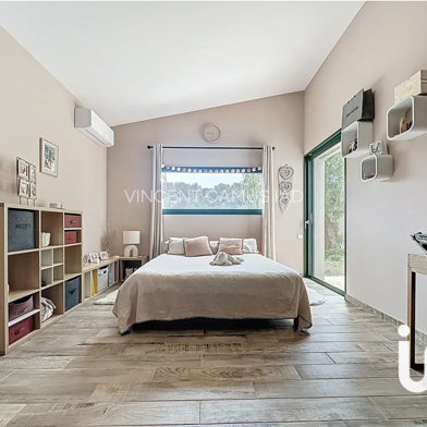 Maison 4 pièces 574000 €