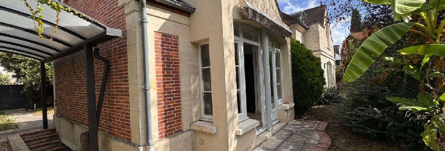 Maison 7 Pièces 215 m² à louer à L'Isle-Adam (95290)