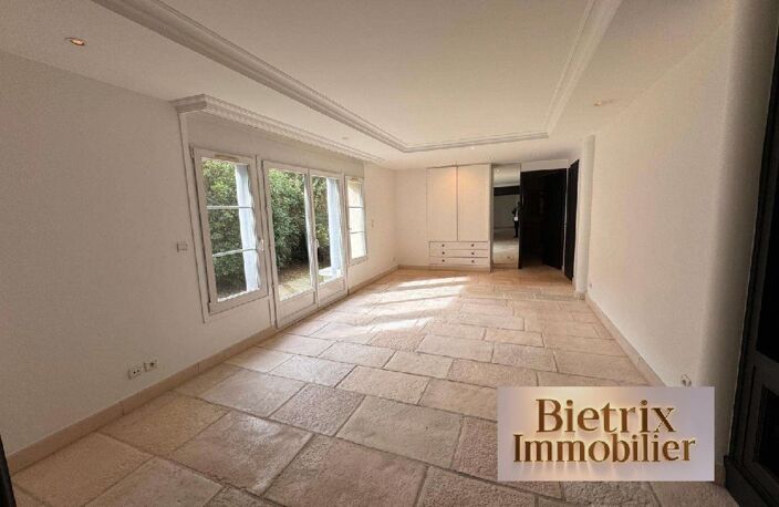 Location maison 7 pièces 215 m² à L'Isle-Adam (95290) — photo 5