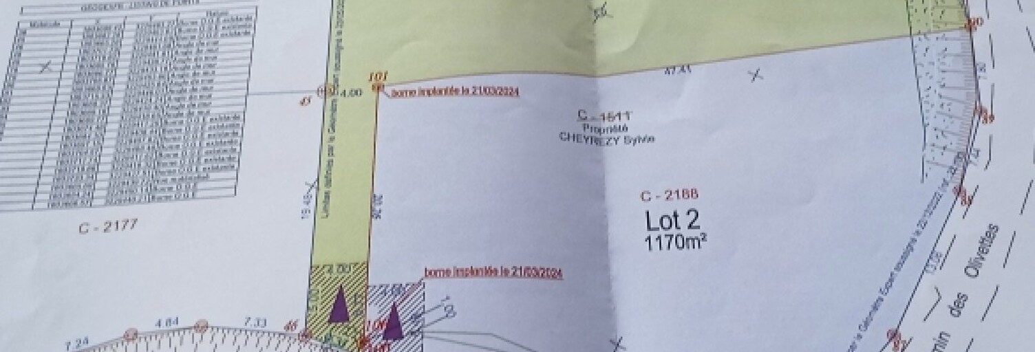 Terrain  1270 m² à vendre à Barjac (30430)