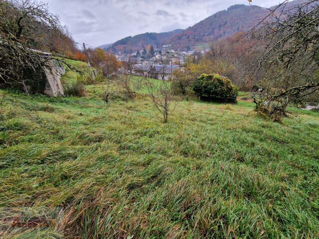 Terrain constructible — photo du bien