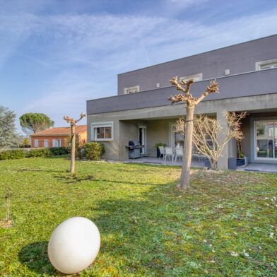 Maison 6 pièces 399000 €