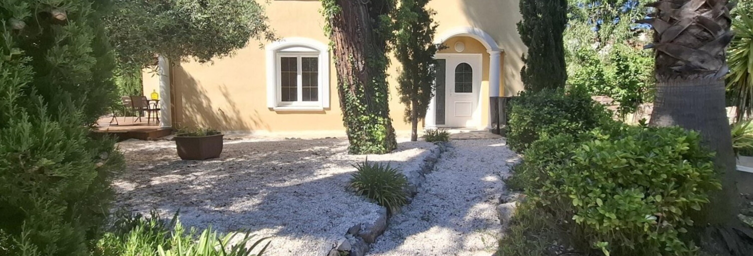 Maison 6 Pièces 195 m² à vendre à Fréjus (83600)