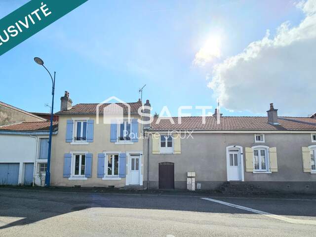 Ensemble de 2 maisons avec garage et terrain — photo du bien