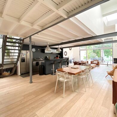 Maison 5 pièces 680000 €