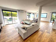 Brison-Saint-Innocent Villa contemporaine vue lac — photo 2