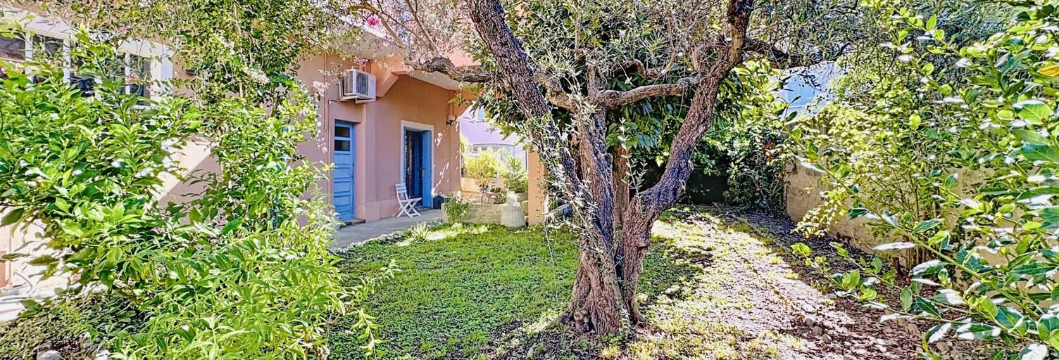 Immeuble  124 m² à vendre à Beaucaire (30300)