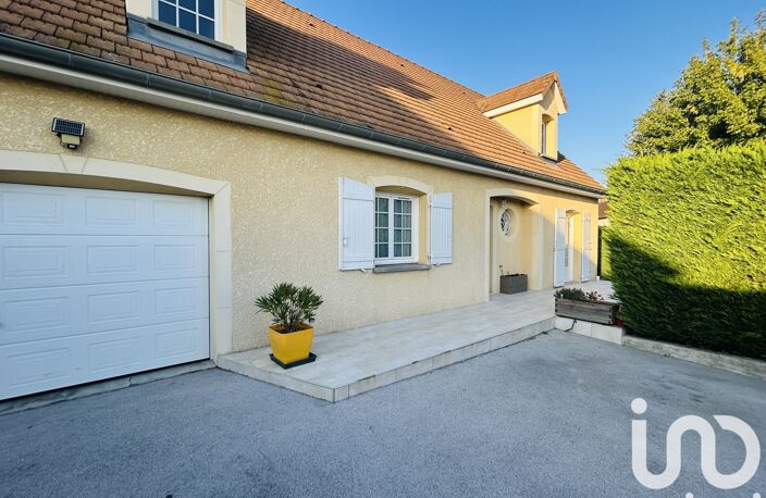 Vente Maison/villa 5 pièces — photo 2
