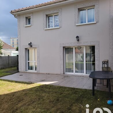 Maison 6 pièces 279000 €