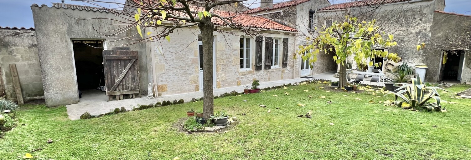 Maison 6 Pièces 103 m² à vendre à Saint-Pierre-la-Noue (17700)