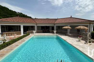 Maison 5 pièces 463500 €