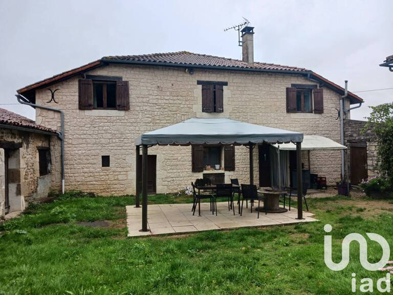 Vente Maison de village 5 pièces — photo 1