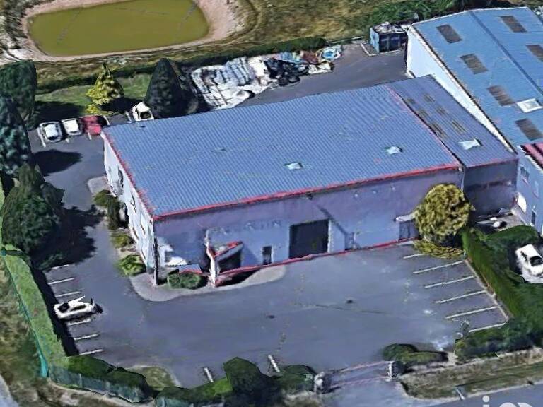 Vente Local d'activités 1 160 m&sup2; — photo 1